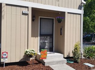 1423 Gold Way, Rohnert Park, CA 94928