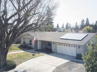 2515 S Mendonca St, Visalia, CA 93277