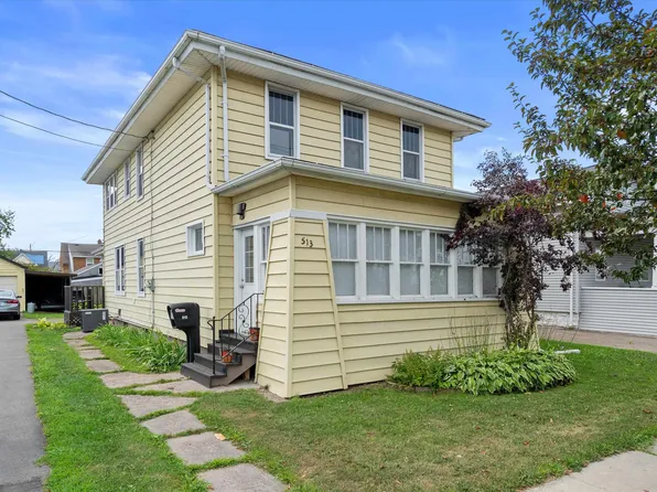 513 2nd St, Menasha, WI 54952