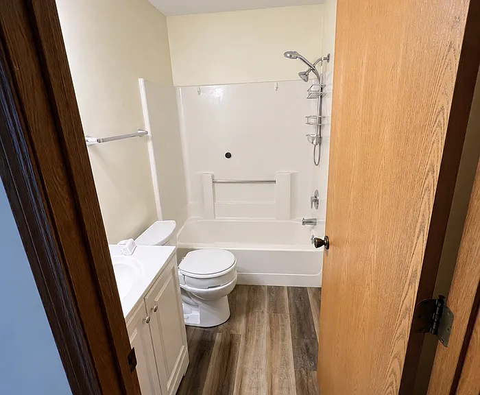 2038 Essex Dr #2038 — Photo 7