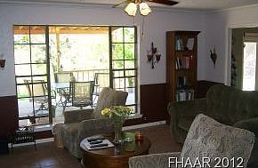 4th image of 1806 Mesa Oaks Cir