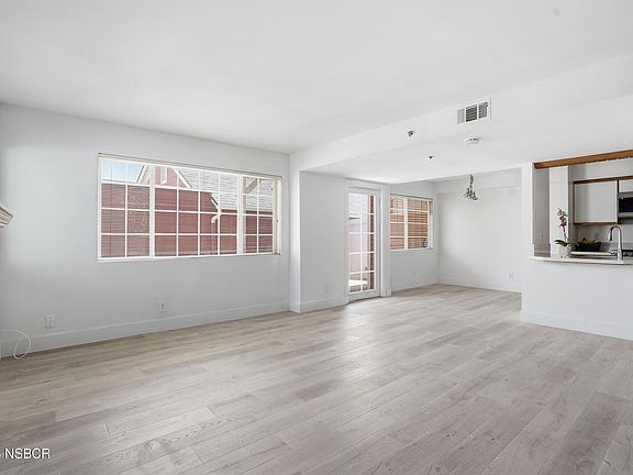 3rd image of 2473 S Village Green Dr