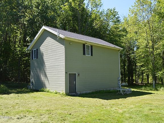 5th image of 478 Gravity Rd