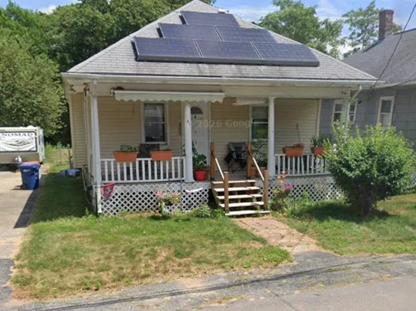 41 Perrin Ave, Seekonk, MA 02771