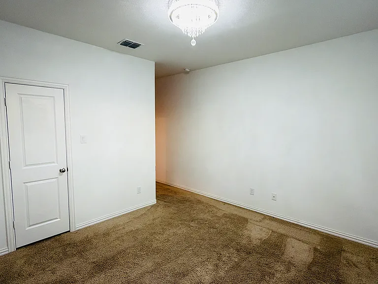 7324 Black Cherry Ln — Photo 35