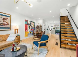 936 Tasker St, Philadelphia, PA 19148