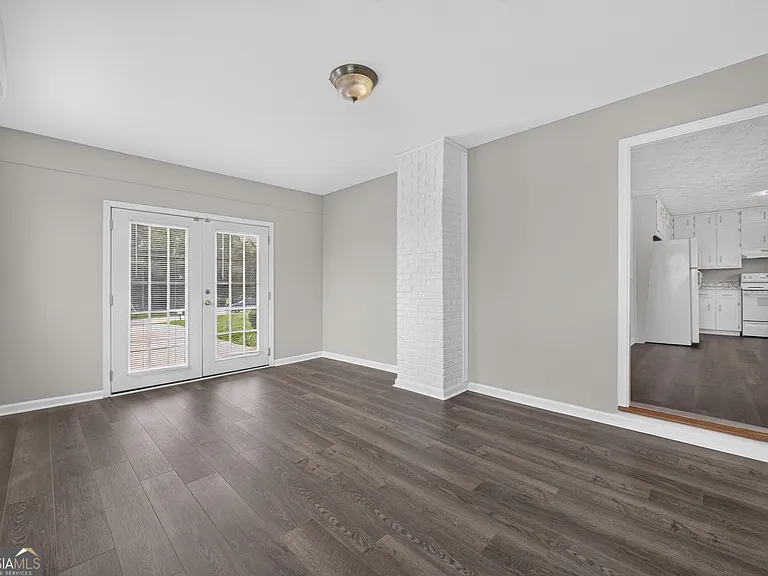 2591 Doc Hughes Rd — Photo 21