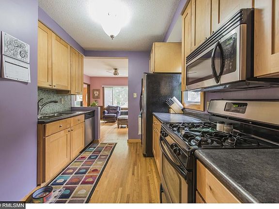 3rd image of 4615 Dupont Ave N