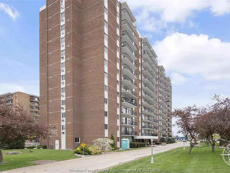 8591 Riverside Dr E #106 — Photo 1