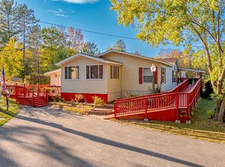 25751 River Rd, Cohasset, MN 55721