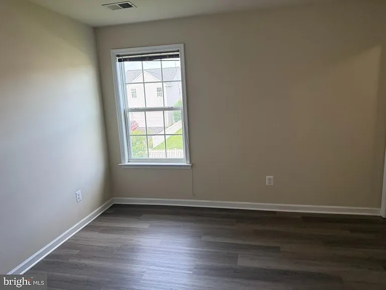 1231 Stallion St — Photo 20