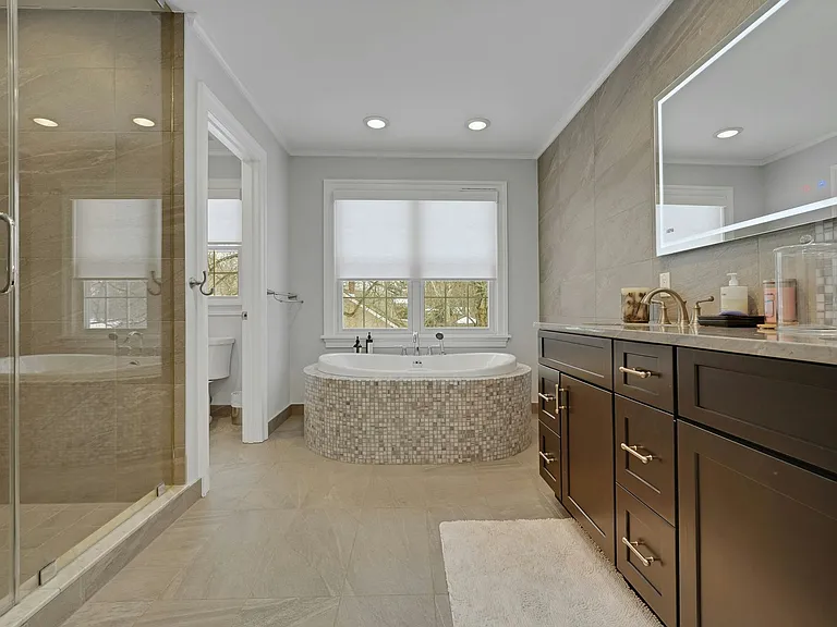 41 Fairview Ave — Photo 19