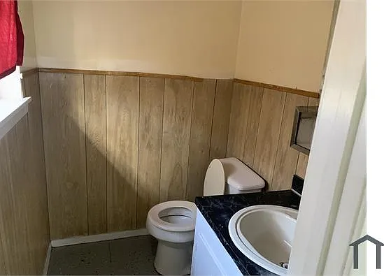 110 Camero Dr — Photo 5