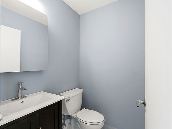 3rd image of 770 Anderson Ave APT 5A