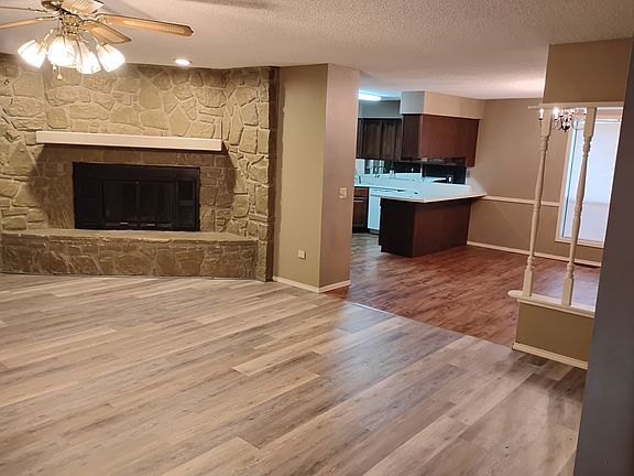 2nd image of 250 Driftwood Dr
