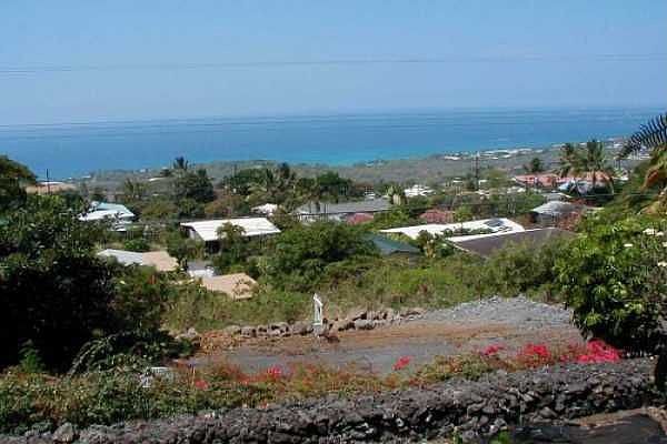 2nd image of 77-6492 Walua Rd