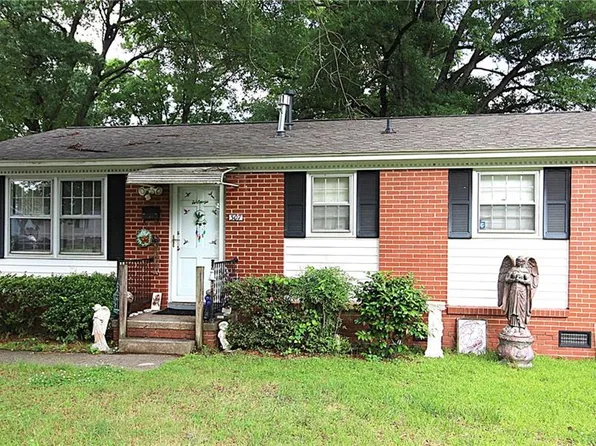 307 Guerrant St, Greensboro, NC 27401