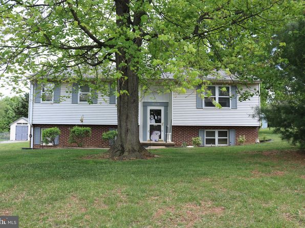 14006 Gardner Ave, Waynesboro, PA 17268