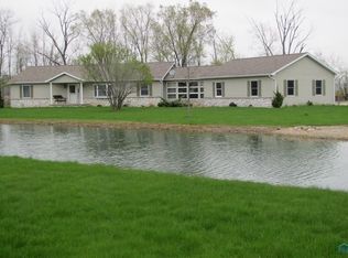 1661 Behnfeldt Rd, Bryan, OH 43506