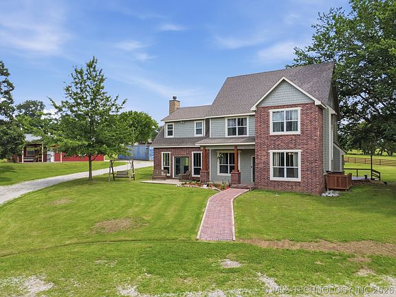 2nd image of 14252 E Lake Dr
