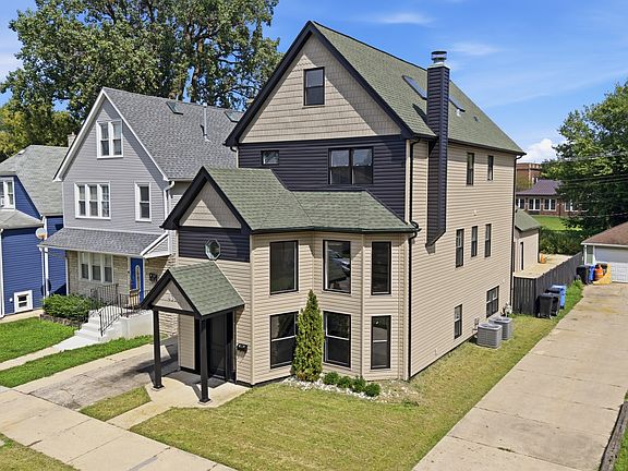 2nd image of 4305 N Mobile Ave
