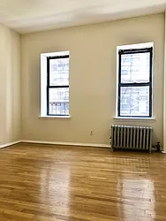 Rented by Warren T Real Estate Corp.