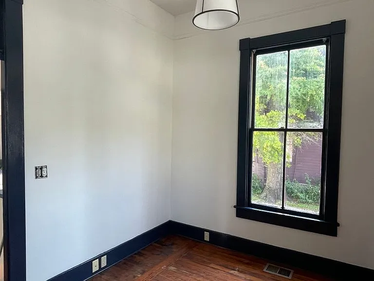 502 E Park Ave #A-B — Photo 2