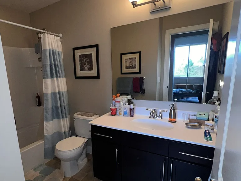13 upper bathroom_05182026