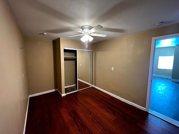 3rd image of 785 Santa Paula Ave