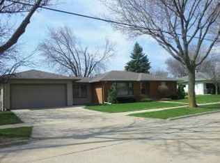 1209 W 3rd St, Kimberly, WI 54136