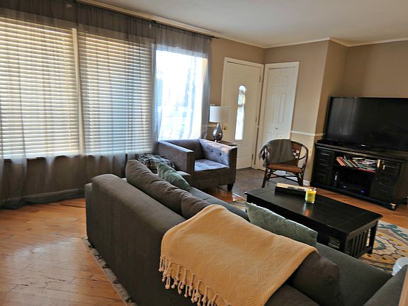 5th image of 1518 Walnut Dr