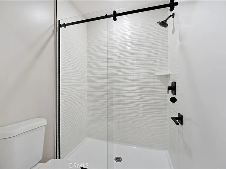 1613 Darcy Ave — Photo 42