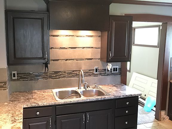 2nd image of 1317 G Ave