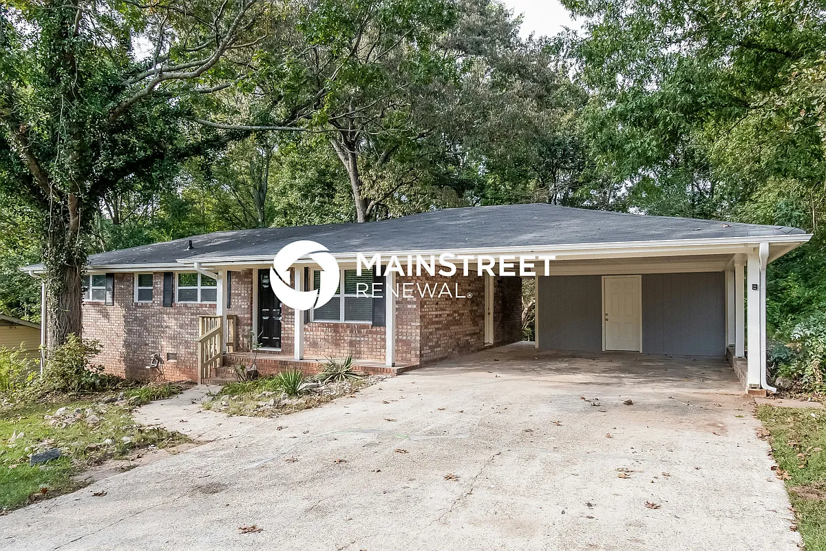 Front View - 6200 King Arthur Dr
