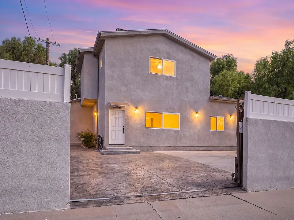 16507 San Fernando Mission Blvd