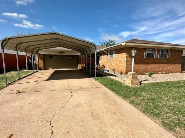 102 W 9th Dr, Blair, OK 73526