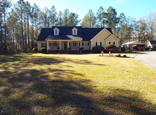 1094 White Pond Rd, Nashville, GA 31639