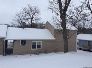 23006 Lake Shore Dr, Bernard, IA 52032