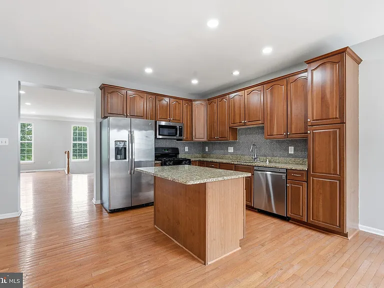 25196 Whippoorwill Ter — Photo 12
