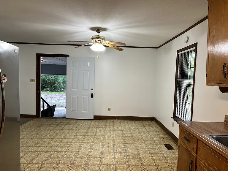 1200 Wadsworth Dr — Photo 4