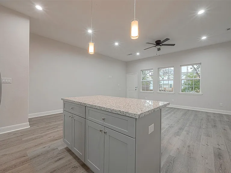 2528 S Texas Ave #A — Photo 20