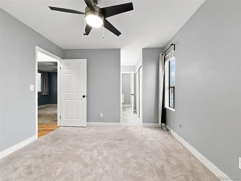 1050 S Monaco Street Pkwy — Photo 12