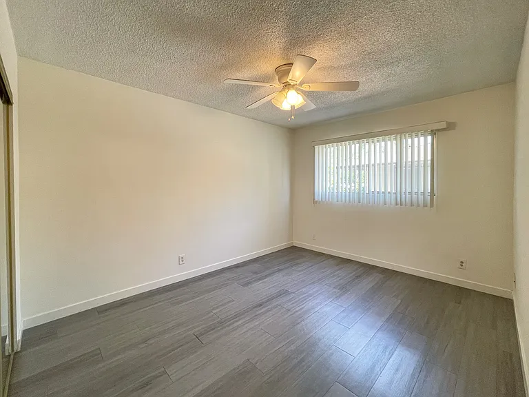 Tropicana — Photo 17