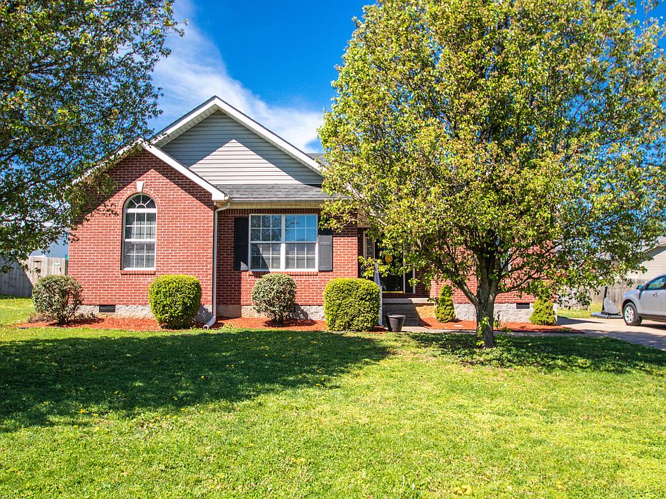 1st image of 171 Farmview Dr