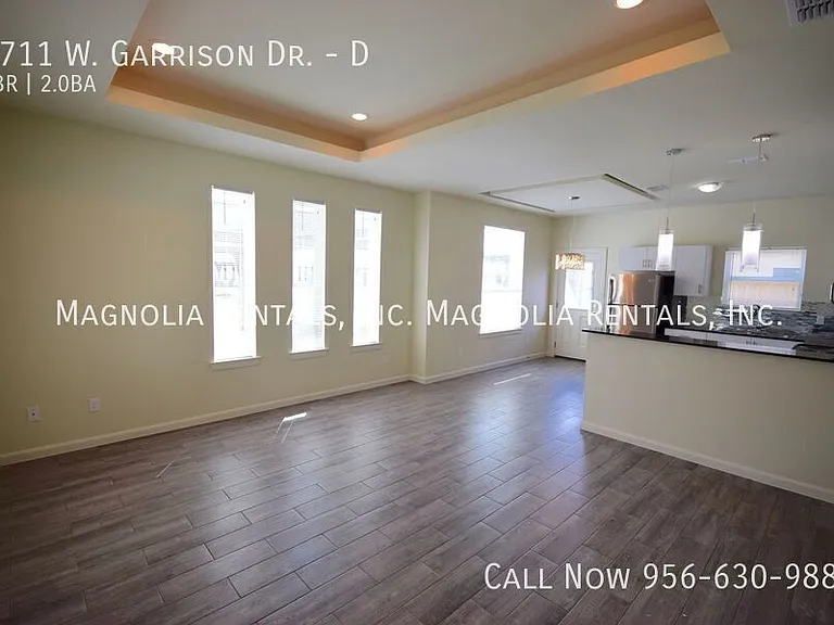 1711 W Garrison Dr #D — Photo 2
