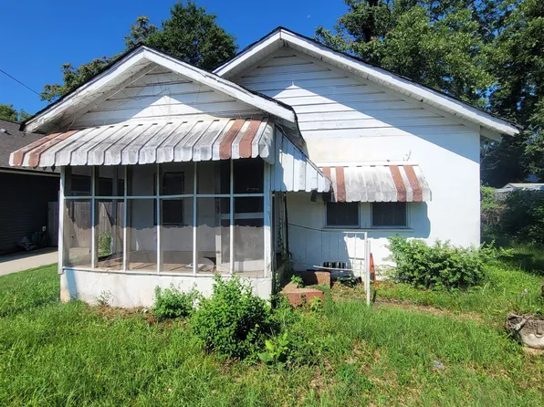 18 Chaney St, Greenville, SC 29607