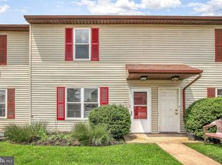 3111 Galaxy Rd, York, PA 17315