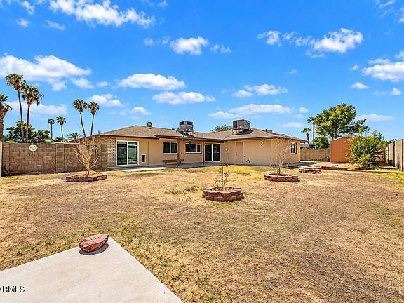 5th image of 4716 W ROYAL PALM Road