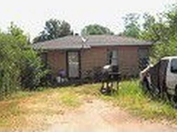 200 E 12th St, Chandler, OK 74834