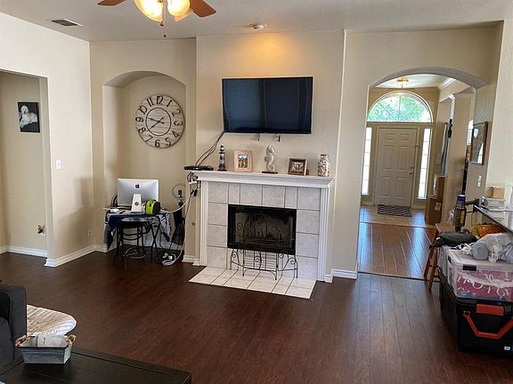 5th image of 11817 Woodland Way